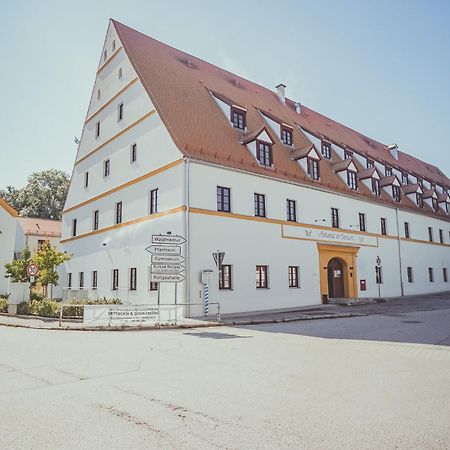 Aparthotel Mariandl Im Oberwirt Eggenfelden Exterior foto