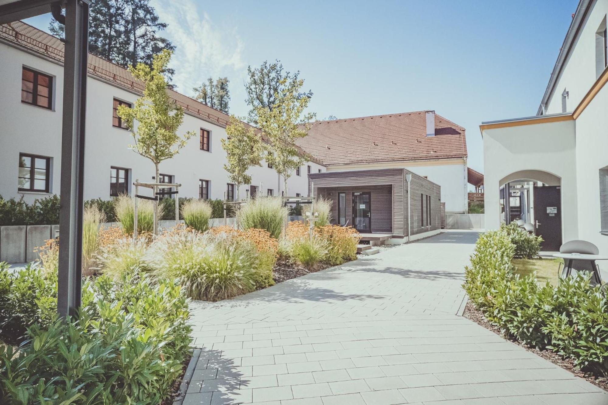 Aparthotel Mariandl Im Oberwirt Eggenfelden Exterior foto
